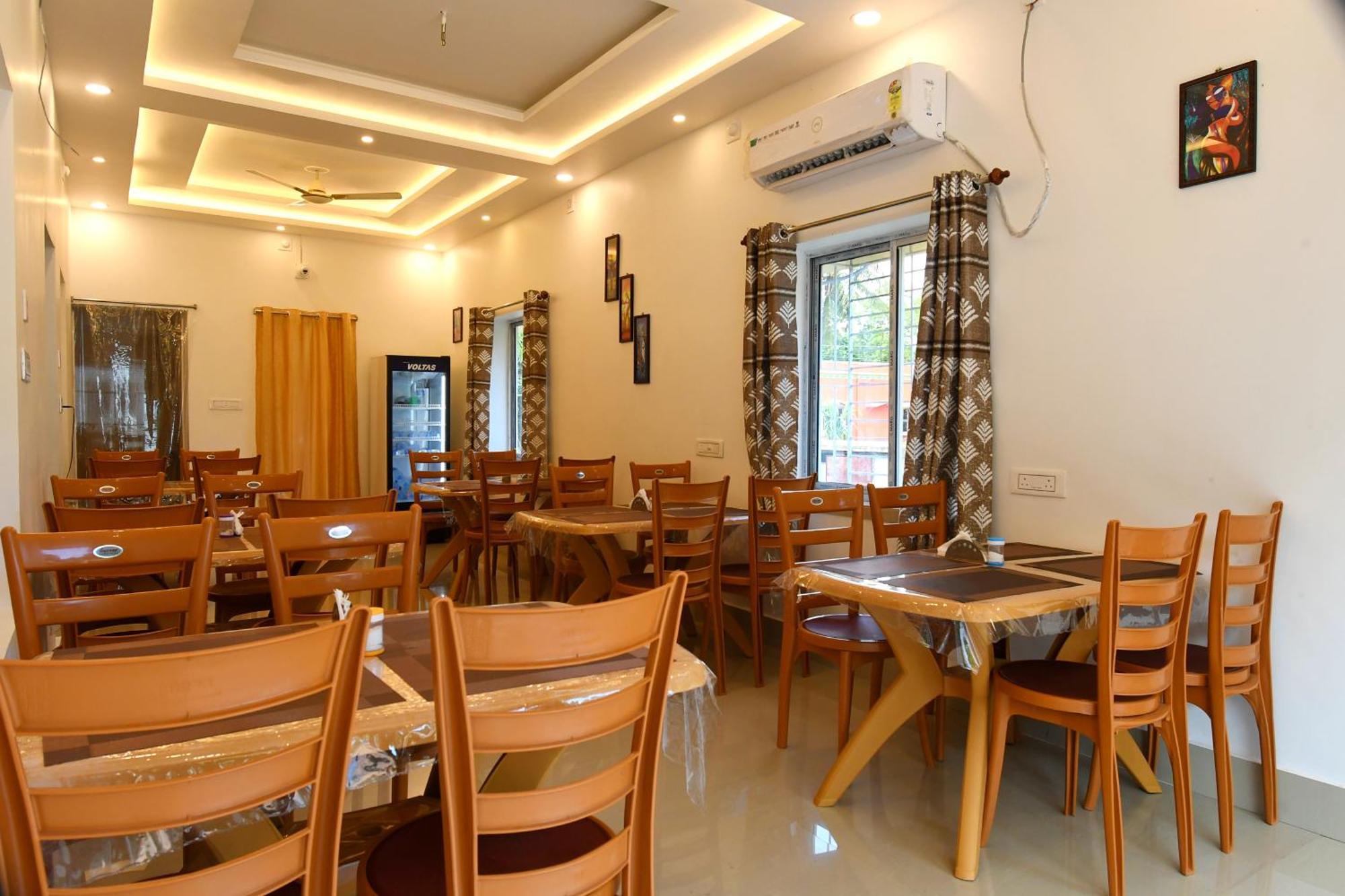 Bonobitaan Hotel & Restaurant Sri Niketan Экстерьер фото