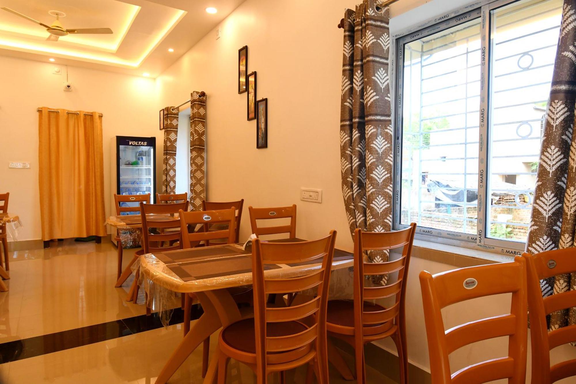 Bonobitaan Hotel & Restaurant Sri Niketan Экстерьер фото